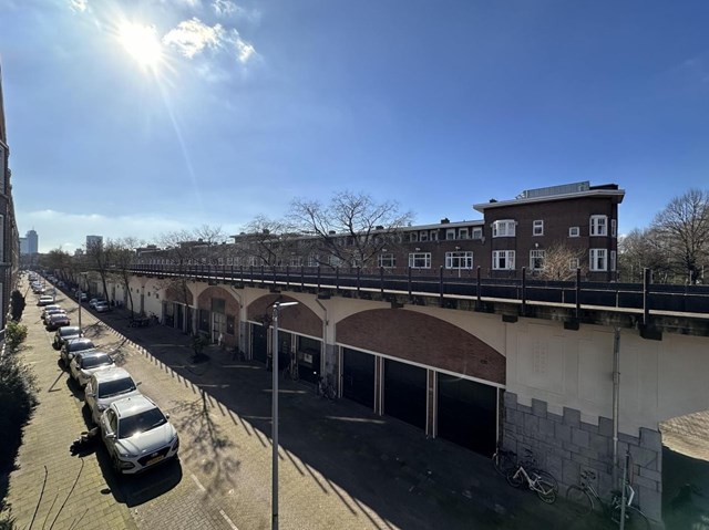 Foto 6: Rotterdam - Berkelselaan - Foto 6