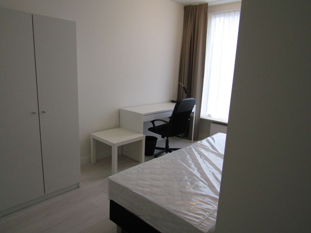 Foto 4: Eindhoven - Jacob Romanstraat - Foto 4