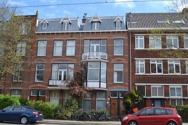 Foto 1: Den Haag - Laan van Nieuw-Oost-Indië - Foto 1
