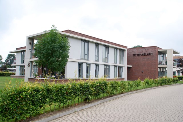 Foto 2: Hengelo (GE) - Beukenlaan - Foto 2