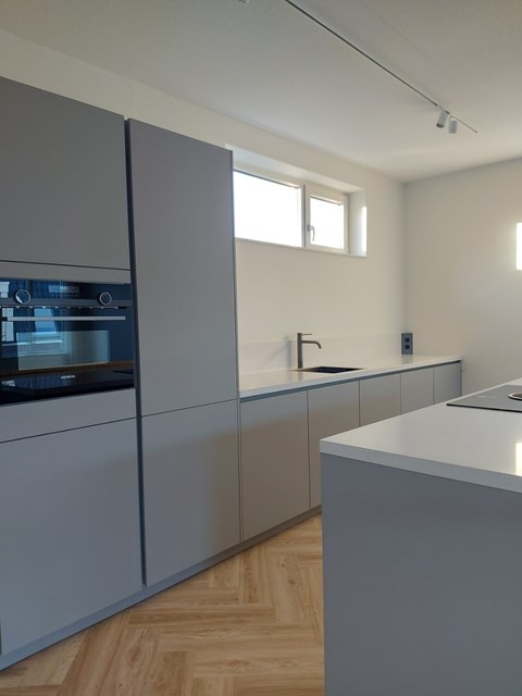 Foto 2: Rijnsburg - E E van der Laanstraat - Foto 2