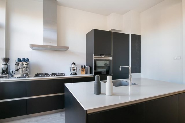 Foto 2: Den Haag - Johan van Hoornstraat - Foto 2