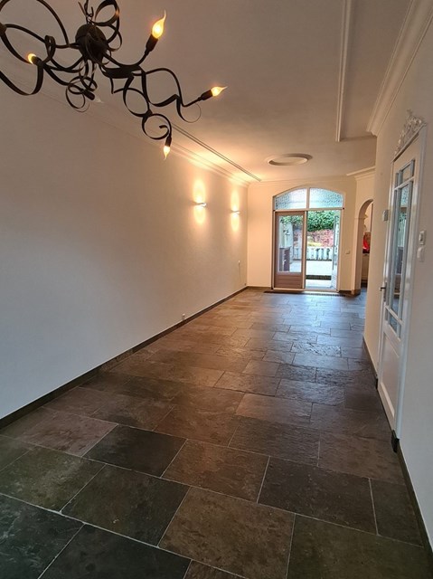 Foto 5: Schiedam - Van Beverenstraat - Foto 5