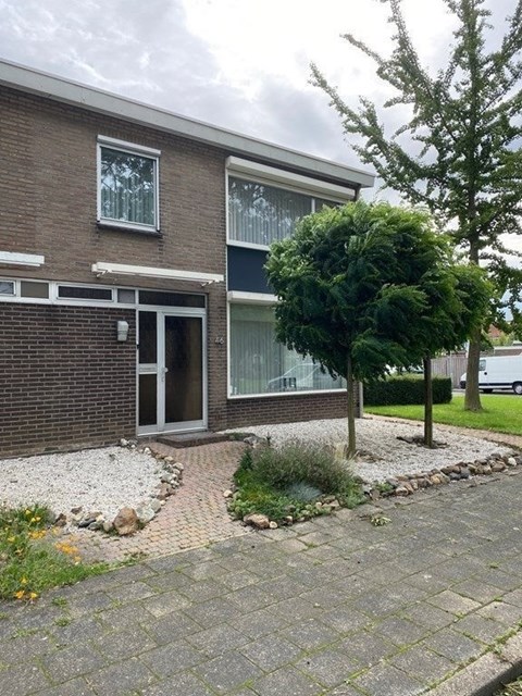 Foto 2: Geleen - Landsteinerstraat - Foto 2