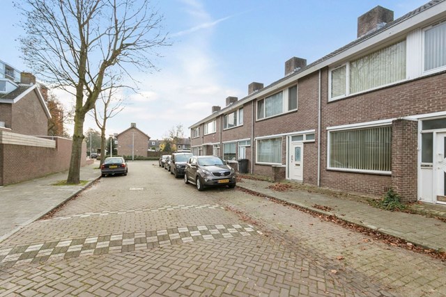 Foto 1: Eindhoven - Generaal Bentinckstraat - Foto 1