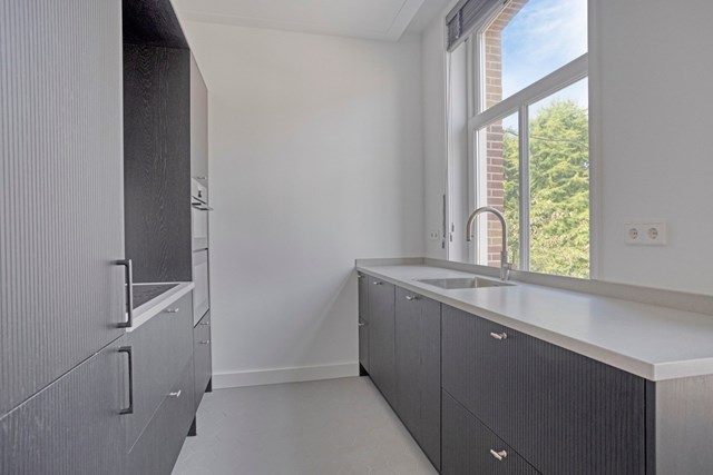 Foto 2: Amsterdam - Eerste Helmersstraat - Foto 2