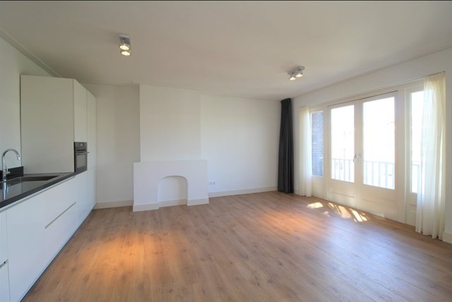 Foto 3: Amsterdam - Milletstraat - Foto 3