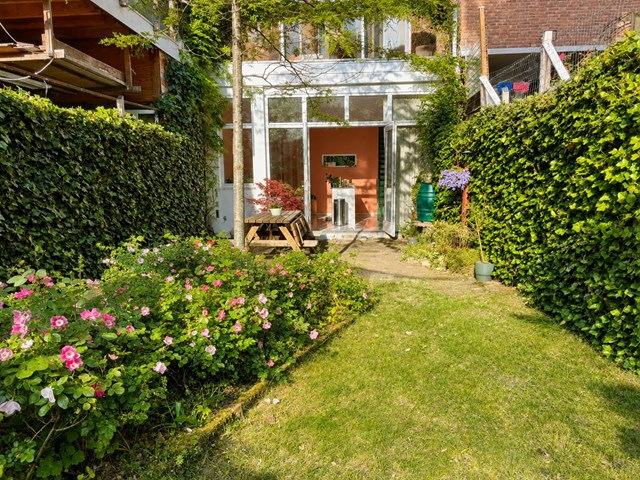 Foto 3: Rotterdam - Albregt-Engelmanstraat - Foto 3