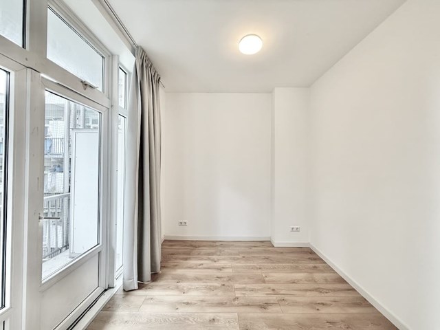 Foto 6: Amsterdam - Mercatorplein - Foto 6