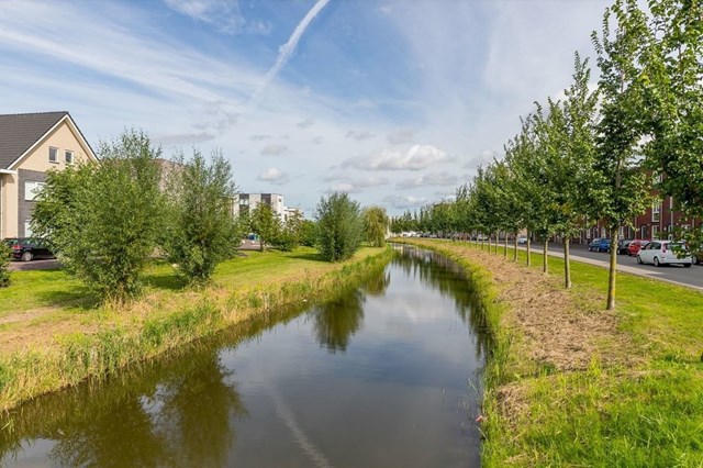 Foto 2: Almere - Neptunussingel - Foto 2