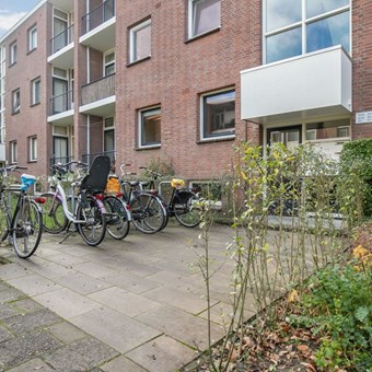 Breda, Steijnlaan, 4-kamer appartement - foto 3