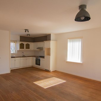 Winkel, Hyacintlaan, hoekwoning - foto 3