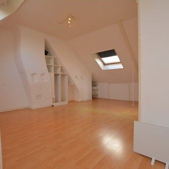 Groningen, Tweede Willemstraat, kamer - foto 2