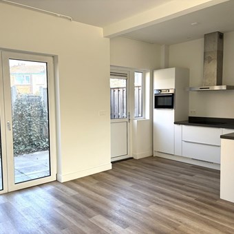 Velsen-Noord, Grote Hout Of Koningsweg, hoekwoning - foto 2