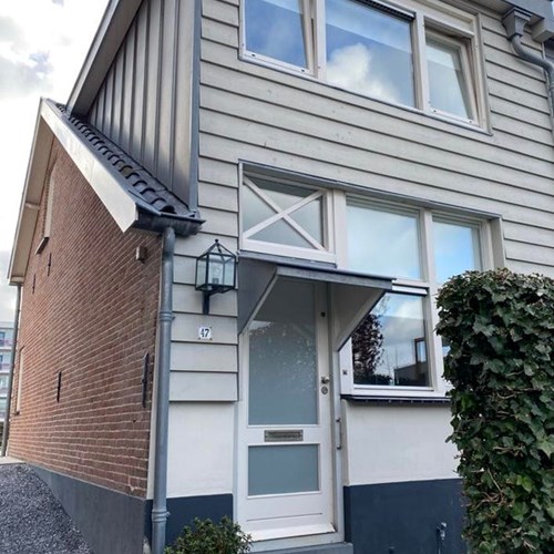 Waddinxveen, Zuidkade, hoekwoning - foto 1