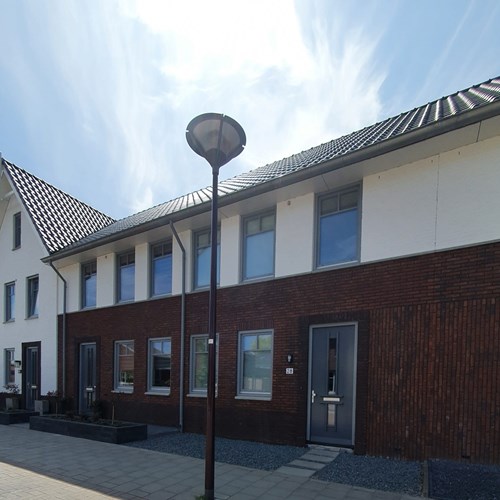Oudenbosch, Frascatilaan, tussenwoning - foto 1