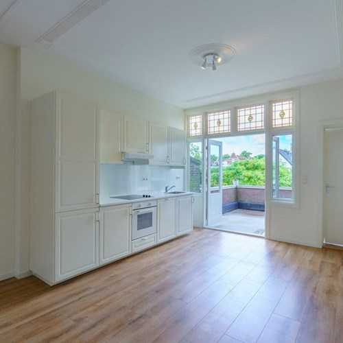 Vlaardingen, Schiedamseweg, bovenwoning - foto 1